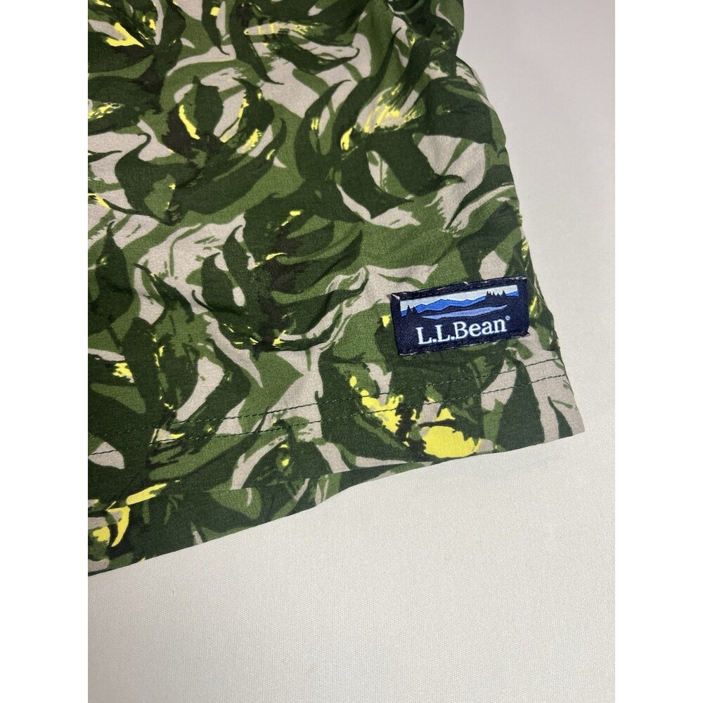 L.L.Bean Men’s Swim Trunks Size L Green Camo Leaf Print Mesh Lined Drawstring - Picture 4 of 16